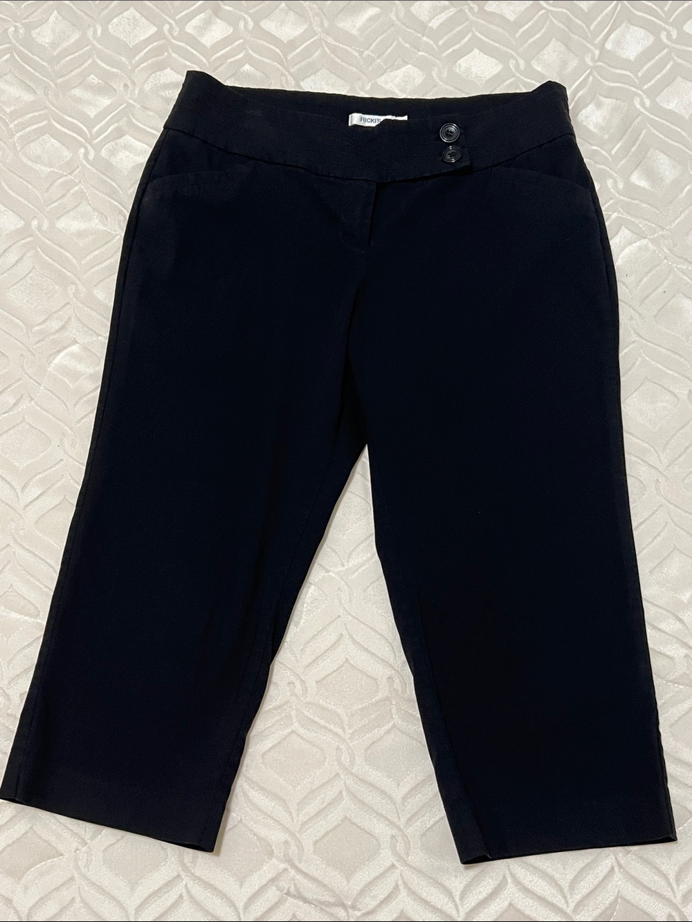 Ricki’s Black Stretch Pedal Pushers